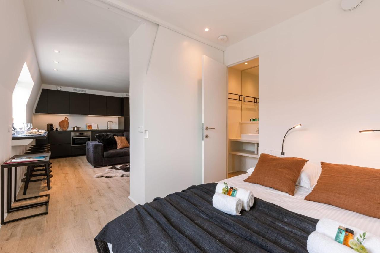 Duplex-Apartment With Terrace On Top Location In Gent Ngoại thất bức ảnh
